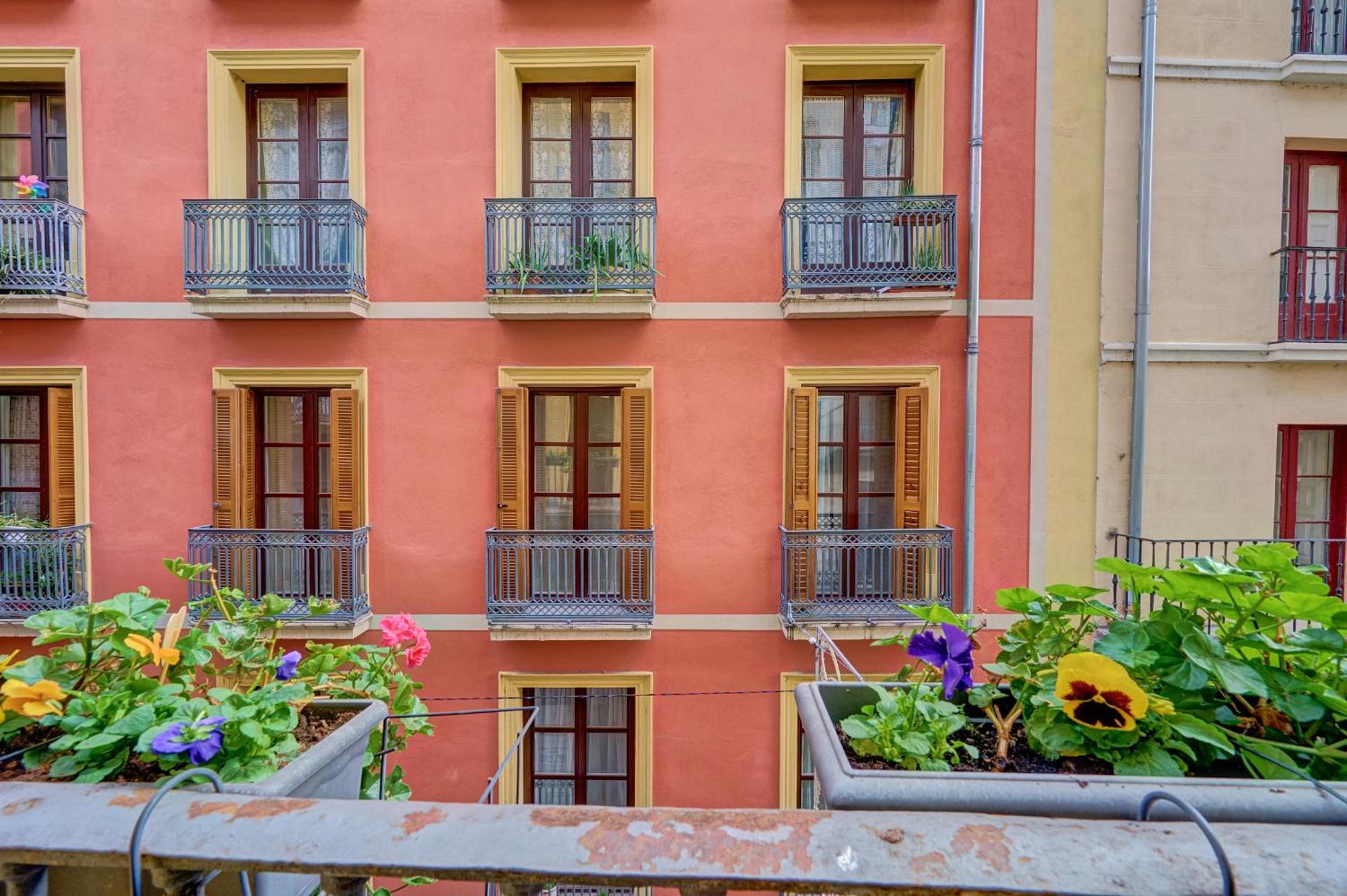 Heart Of Pamplona Apartments IV By Clabao Dış mekan fotoğraf